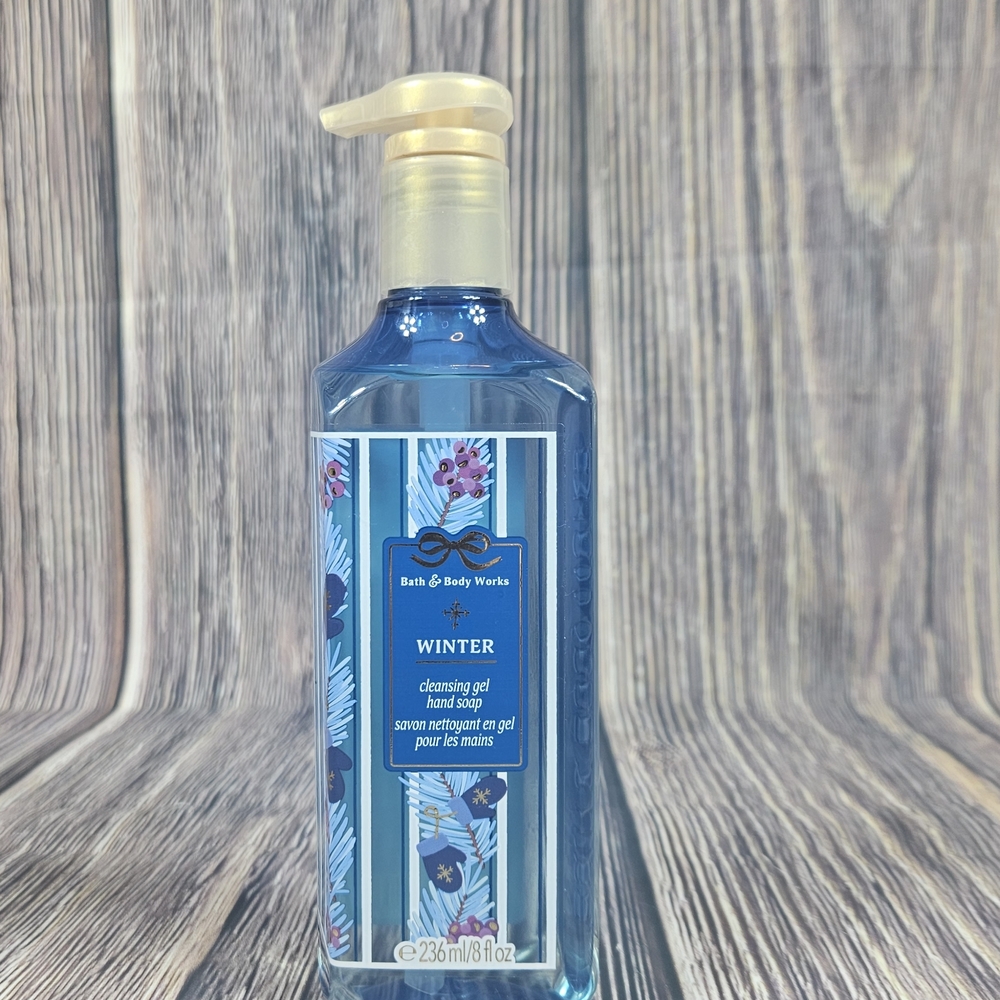 Bath & Body Works Winter Hand Soap - Blue and Gold
